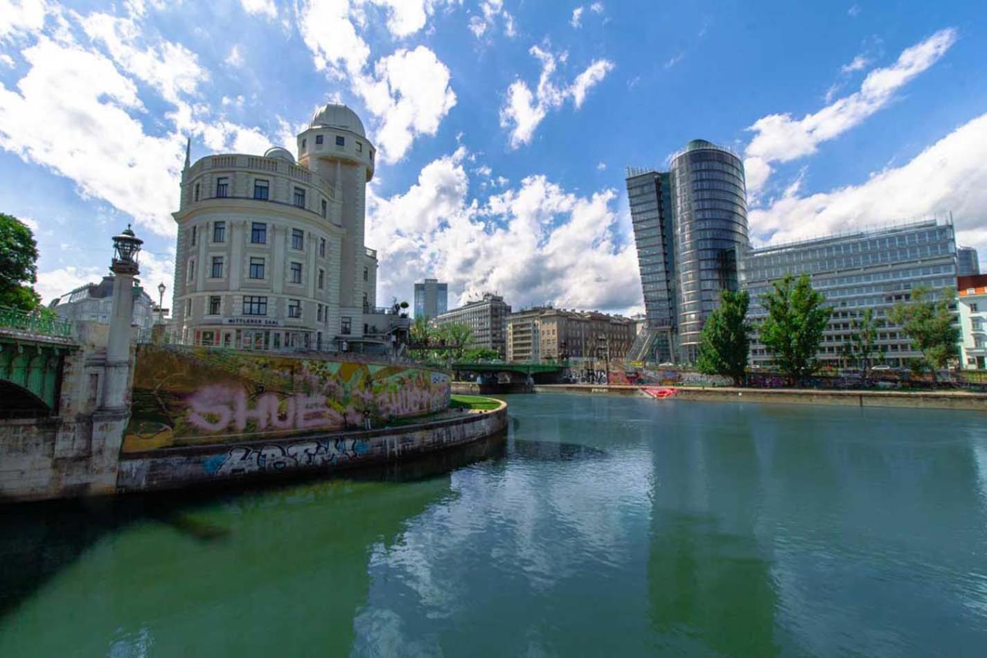 Grand Quarters City Residence Виена Екстериор снимка